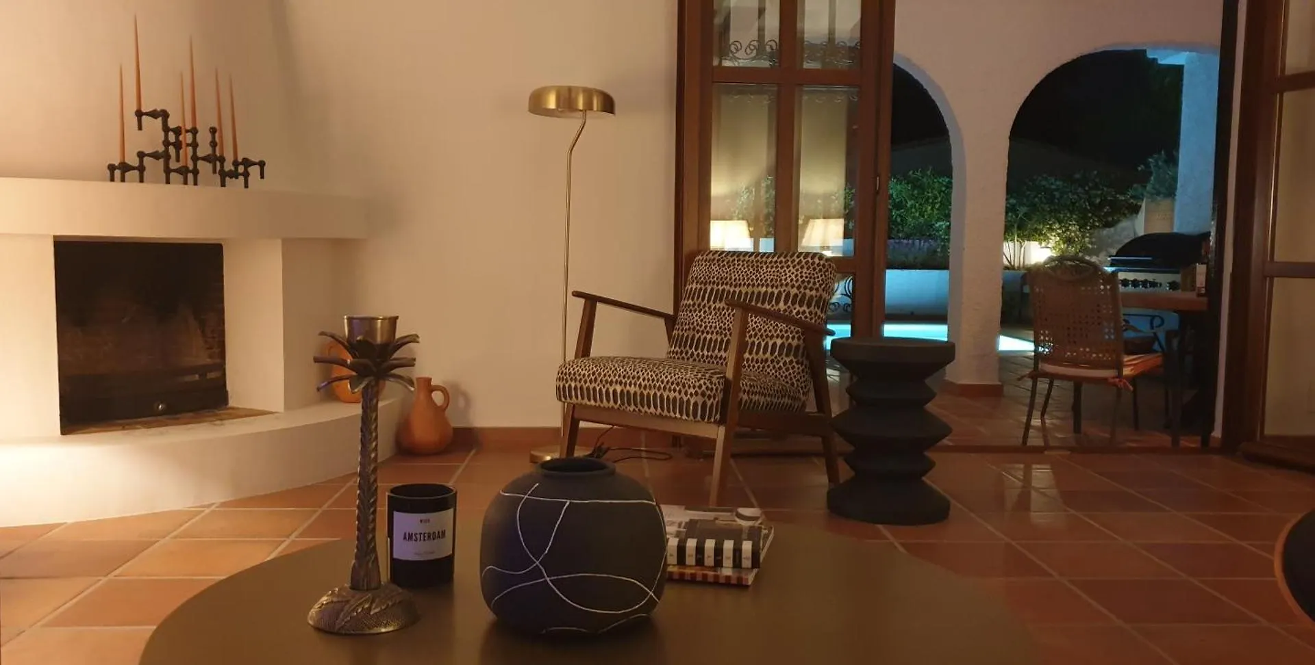 Andalusian Villa With Heated Pool Nerja